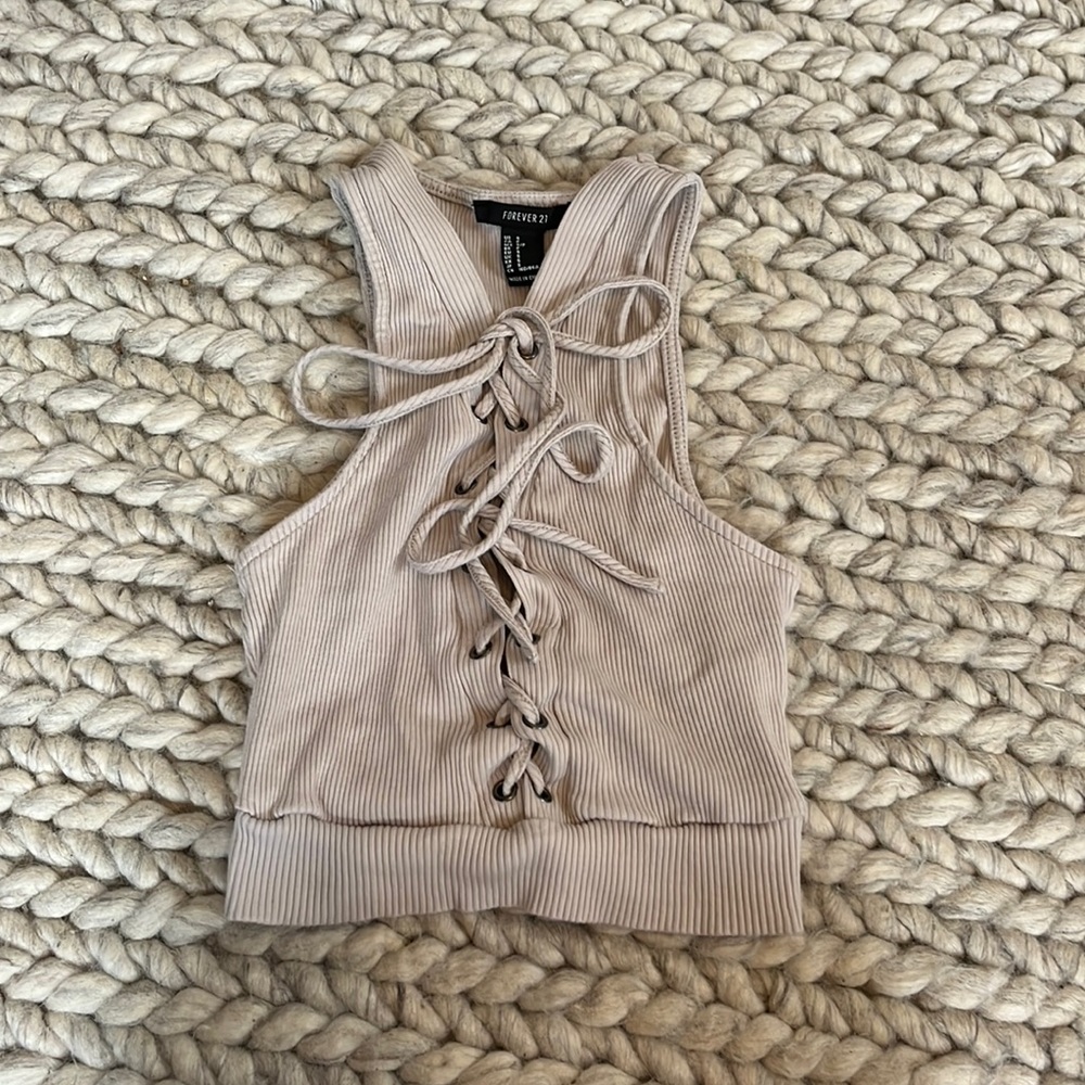 Crop top